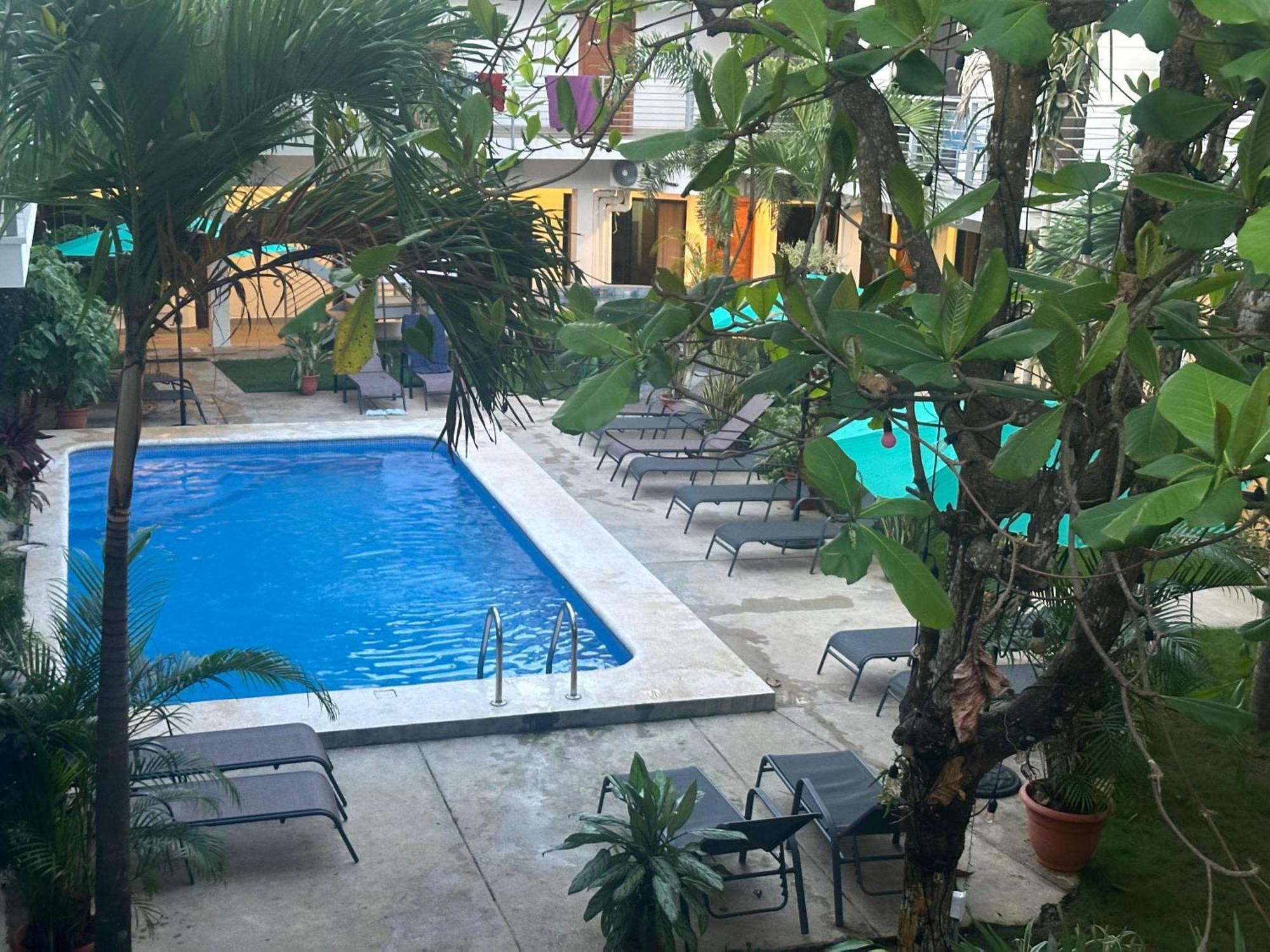 Private Fully Furnished Home At Wide Mouth Frog Hostel เกโปส ภายนอก รูปภาพ