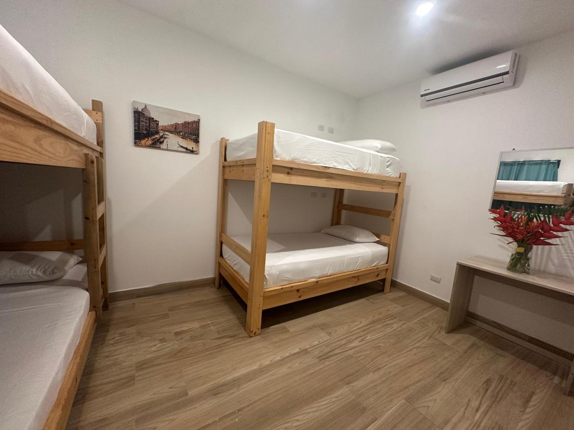 Private Fully Furnished Home At Wide Mouth Frog Hostel เกโปส ภายนอก รูปภาพ
